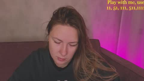 Everyday stream in the same time online show from 5, 10, 2025