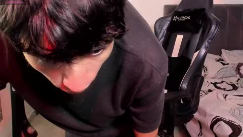 Snapshot of cute_diego_ chatting on 1, 12, 2025 Diego online show from 1, 12, 2025