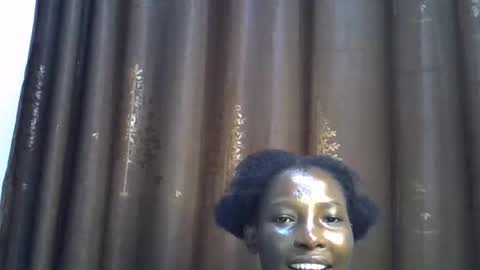 Snapshot of cute_emmy1 chatting on 14, 10, 2025 cute_emmy1 online show from 14, 10, 2025