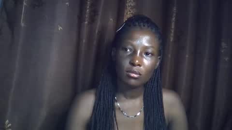 Snapshot of cute_emmy1 chatting on 28, 10, 2025 cute_emmy1 online show from 28, 10, 2025