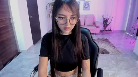 Bella Fox online show from 2, 4, 2026