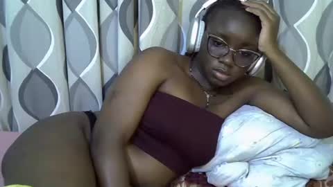 Snapshot of cute_gee chatting on 30, 5, 2026 daddysdoll online show from 30, 5, 2026