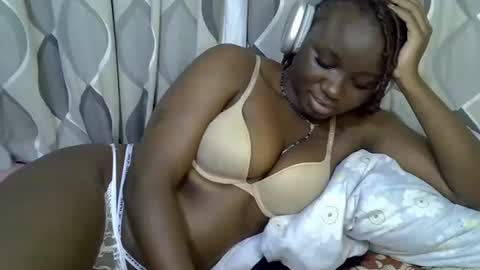 Snapshot of cute_gee chatting on 31, 5, 2026 daddysdoll online show from 31, 5, 2026