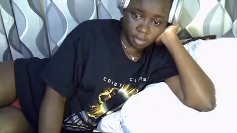 Snapshot of cute_gee chatting on 21, 6, 2026 daddysdoll online show from 21, 6, 2026