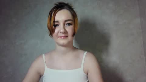 Snapshot of cute_heat chatting on 2, 12, 2025 cute_heat online show from 2, 12, 2025