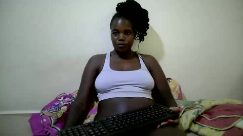 Snapshot of cute_heaven chatting on 3, 10, 2025 cute_heaven online show from 3, 10, 2025