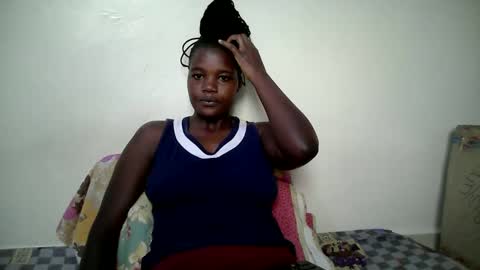 Snapshot of cute_heaven chatting on 6, 10, 2025 cute_heaven online show from 6, 10, 2025