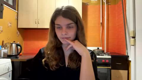 cute_kitte online show from 24, 1, 2025