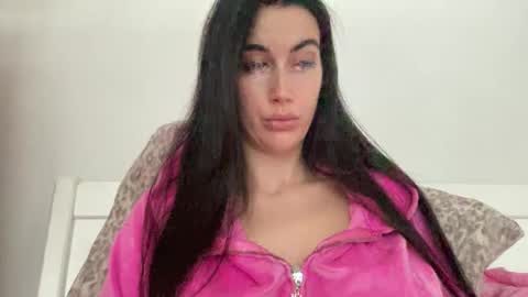 cute_kriss94 online show from 12, 1, 2026