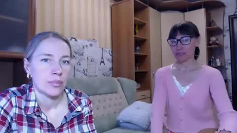 cute_lion_ online show from 15, 3, 2026