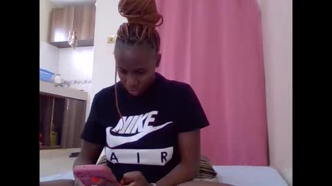 Snapshot of cute_lizah chatting on 3, 3, 2025 cute_lizah online show from 3, 3, 2025