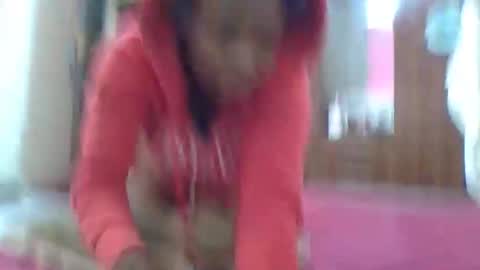Snapshot of cute_lizah chatting on 14, 10, 2025 cute_lizah online show from 14, 10, 2025