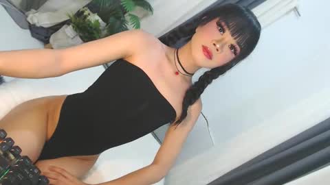 Jane online show from 8, 5, 2026