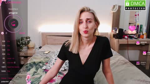 Snapshot of cute_milana chatting on 24, 12, 2024 Milana online show from 24, 12, 2024