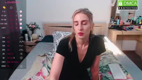 Snapshot of cute_milana chatting on 28, 9, 2025 Milana online show from 28, 9, 2025