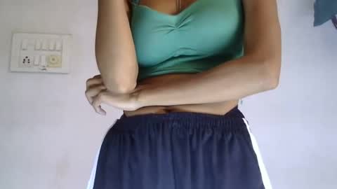 Snapshot of cute_ruhii chatting on 18, 7, 2026 ruhi online show from 18, 7, 2026
