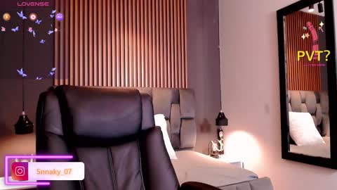 Snapshot of cute_sarita18 chatting on 8, 2, 2025 Sarita online show from 8, 2, 2025