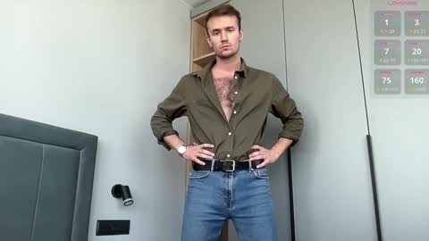 Snapshot of cute_skywalker chatting on 11, 9, 2025 cute_skywalker online show from 11, 9, 2025