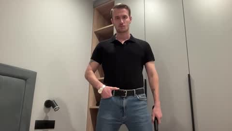 Snapshot of cute_skywalker chatting on 1, 10, 2025 cute_skywalker online show from 1, 10, 2025