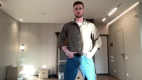cute_skywalker online show from 11, 5, 2026