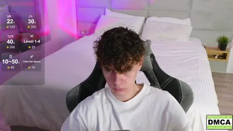 Snapshot of cute_thomas chatting on 1, 12, 2024 Thomas - online show from 1, 12, 2024