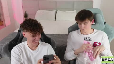 Snapshot of cute_thomas chatting on 15, 1, 2025 Thomas - online show from 15, 1, 2025