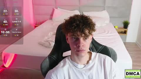 Snapshot of cute_thomas chatting on 4, 2, 2025 Thomas - online show from 4, 2, 2025