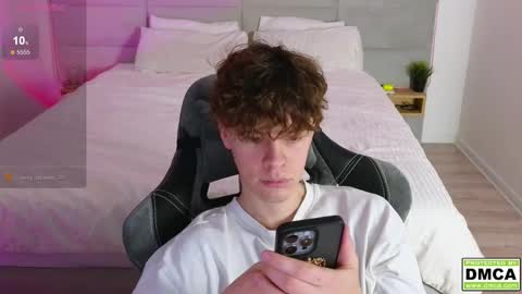 Snapshot of cute_thomas chatting on 11, 2, 2025 Thomas - online show from 11, 2, 2025