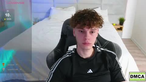 Snapshot of cute_thomas chatting on 20, 2, 2025 Thomas - online show from 20, 2, 2025