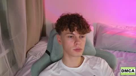 Snapshot of cute_thomas chatting on 1, 10, 2025 Thomas - online show from 1, 10, 2025