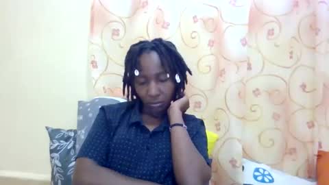 Snapshot of cute_xeniah chatting on 13, 10, 2025 cute_xeniah online show from 13, 10, 2025