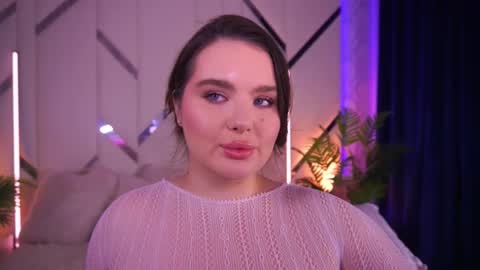 Snapshot of cuteamberr chatting on 28, 11, 2025 Amber online show from 28, 11, 2025