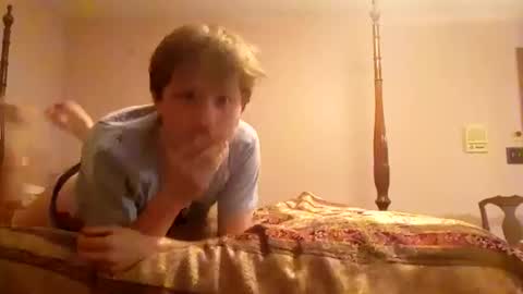 cuteboii29 online show from 13, 2, 2025