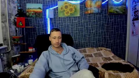 Snapshot of cuteboy228 chatting on 8, 1, 2026 cuteboy228 online show from 8, 1, 2026