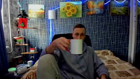 Snapshot of cuteboy228 chatting on 13, 1, 2026 cuteboy228 online show from 13, 1, 2026