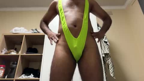 Cute Brown online show from 13, 10, 2025