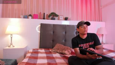 cutebutharder online show from 7, 4, 2026