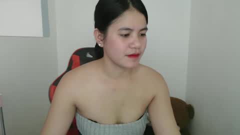 Snapshot of cutecindy2000 chatting on 5, 3, 2025 cutecindy2000 online show from 5, 3, 2025