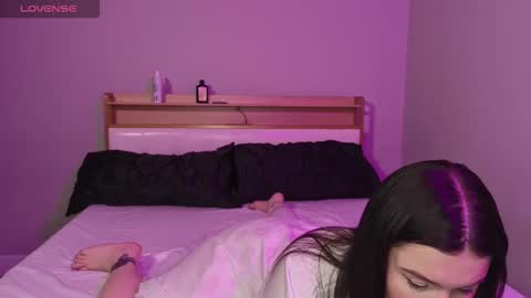 Snapshot of cutecouplereal chatting on 12, 4, 2026 Cute Couple Real online show from 12, 4, 2026