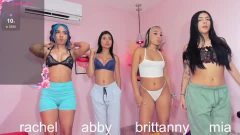 moderator JAZMIN my team is Abby RachelMia online show from 26, 1, 2025