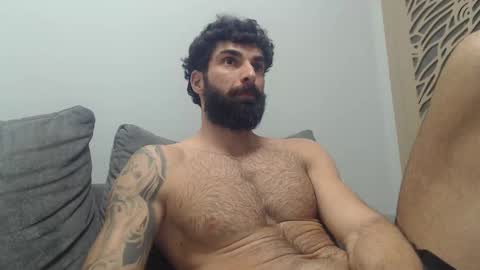 cuteeboy online show from 4, 2, 2026