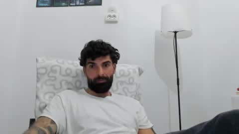 Snapshot of cuteeboy chatting on 4, 3, 2026 cuteeboy online show from 4, 3, 2026