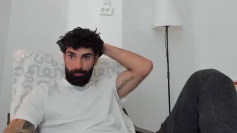 Snapshot of cuteeboy chatting on 17, 3, 2026 cuteeboy online show from 17, 3, 2026