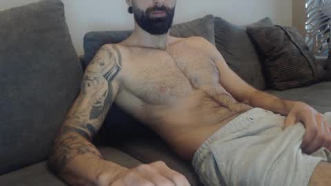 Snapshot of cuteeboy chatting on 27, 3, 2026 cuteeboy online show from 27, 3, 2026