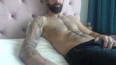 Snapshot of cuteeboy chatting on 1, 4, 2026 cuteeboy online show from 1, 4, 2026