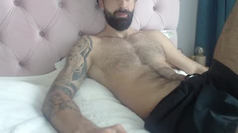 Snapshot of cuteeboy chatting on 2, 4, 2026 cuteeboy online show from 2, 4, 2026