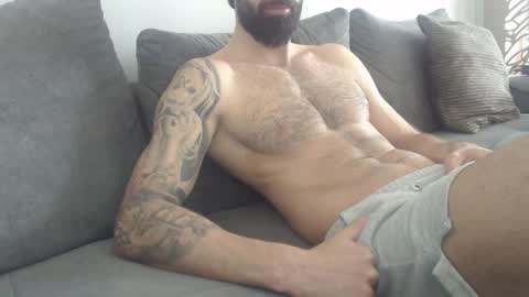 Snapshot of cuteeboy chatting on 7, 4, 2026 cuteeboy online show from 7, 4, 2026