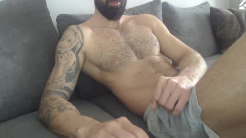 Snapshot of cuteeboy chatting on 10, 4, 2026 cuteeboy online show from 10, 4, 2026