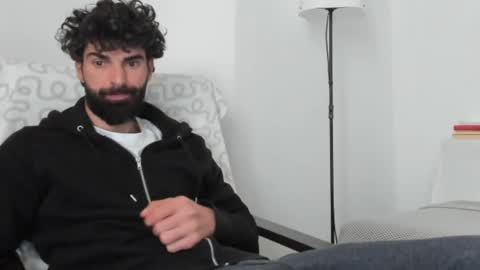 Snapshot of cuteeboy chatting on 11, 4, 2026 cuteeboy online show from 11, 4, 2026