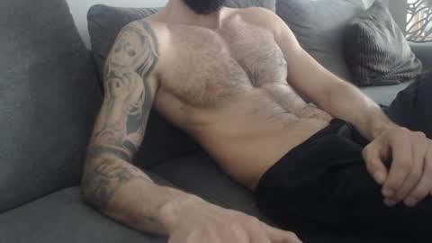 Snapshot of cuteeboy chatting on 16, 4, 2026 cuteeboy online show from 16, 4, 2026